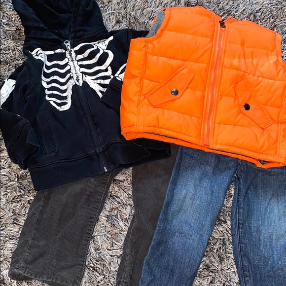 GAP Other - Adorable GAP bundle perfect condition 18 months.